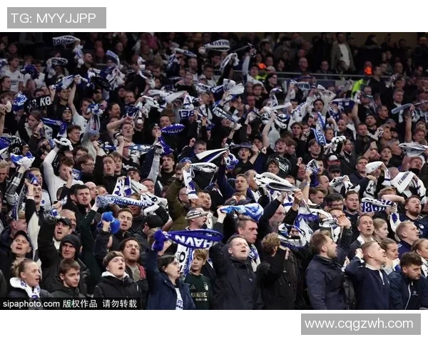 足坛巨星闪耀登场热血来袭点燃球迷激情瞬间 足坛巨星闪耀登场热血来袭点燃球迷激情瞬间